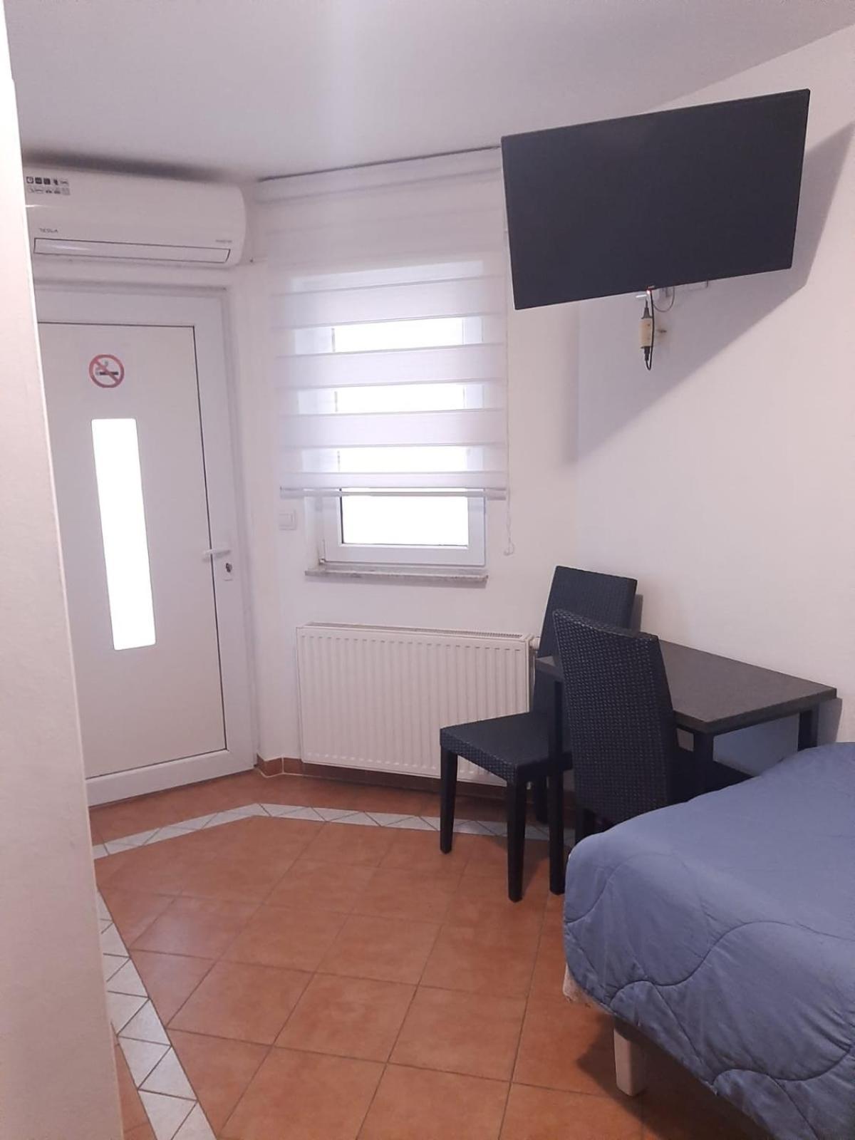 Rooms Lutra Bilje Exterior foto